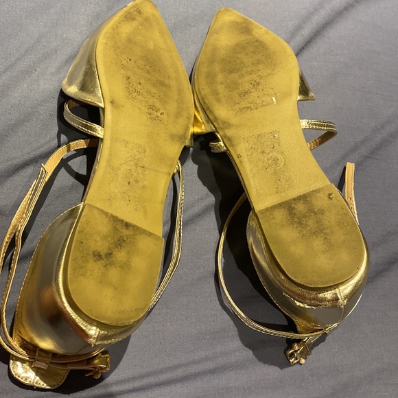 ✨ Topshop gold✨ pointy shoes with adjustable strap pearl detail size AU 9 - Picture 8 of 10